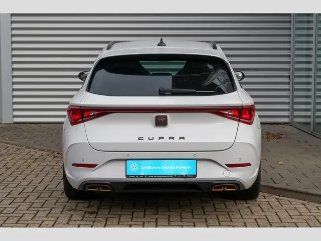 CUPRA Leon