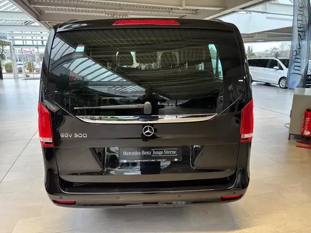 Mercedes-Benz EQV 300