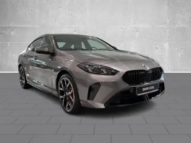 BMW 220