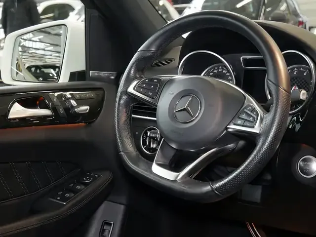 Mercedes-Benz GLE 500
