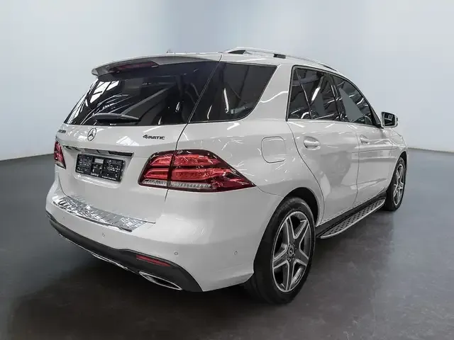 Mercedes-Benz GLE 500
