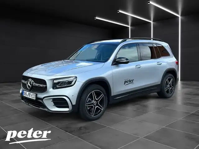 Mercedes-Benz GLB 200
