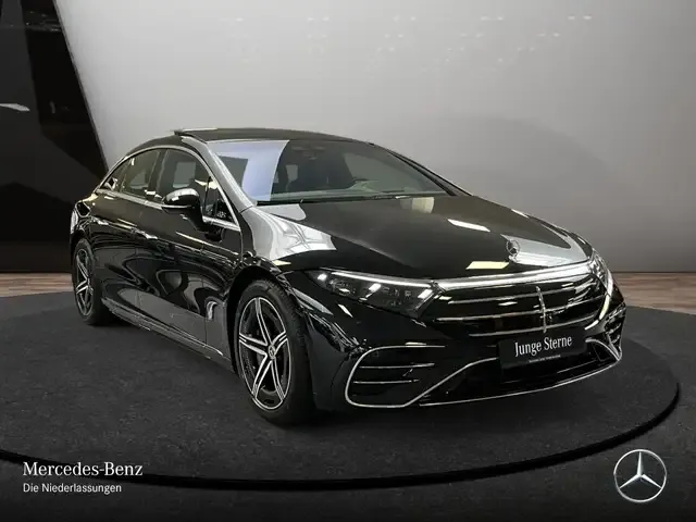 Mercedes-Benz EQS