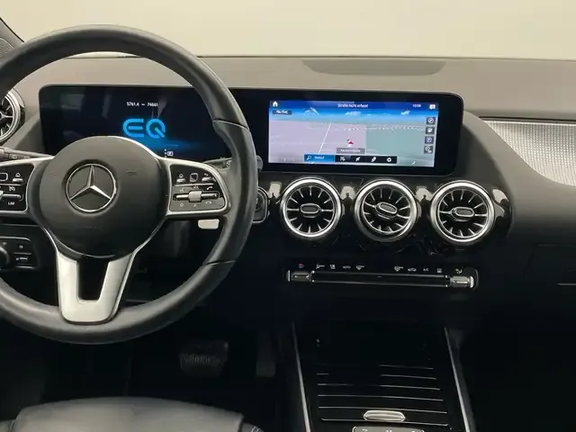 Mercedes-Benz EQA 250
