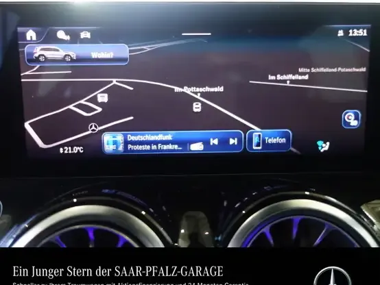 Mercedes-Benz GLB 200