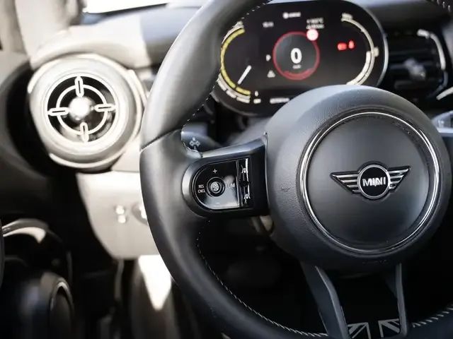 MINI Cooper SE