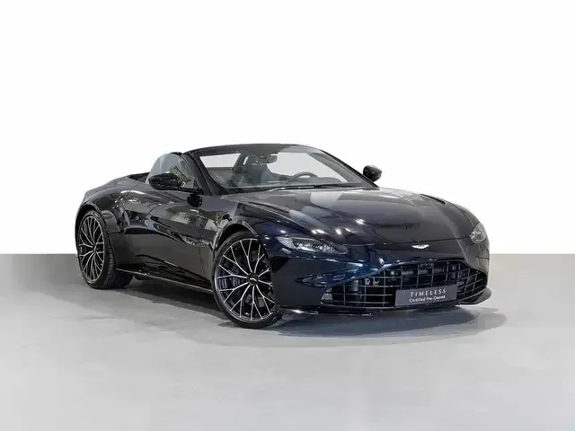 Aston Martin V8