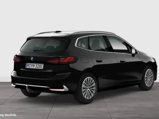 BMW 225