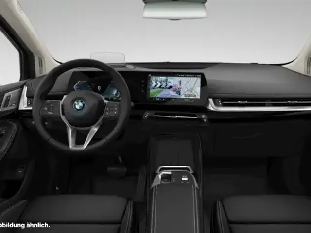 BMW 225
