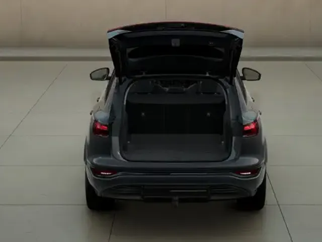 Audi Q6