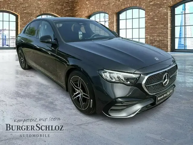 Mercedes-Benz E 220