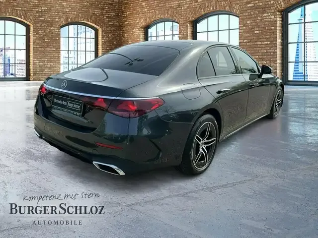 Mercedes-Benz E 220