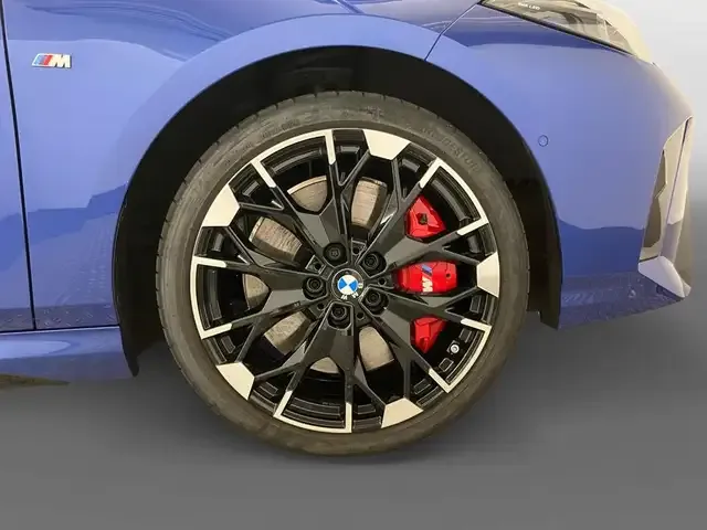 BMW M1