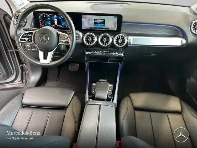 Mercedes-Benz GLB 200