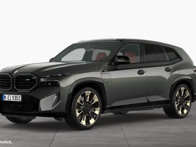 BMW XM