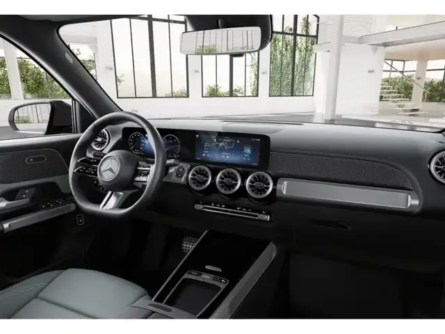 Mercedes-Benz GLB 220