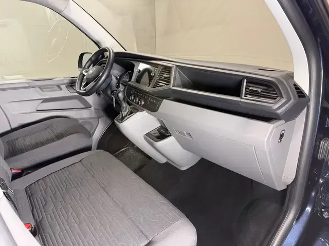 Volkswagen T6.1 Caravelle