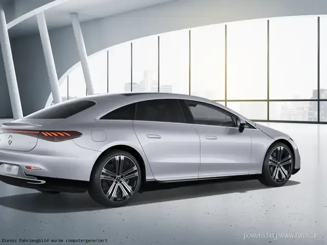Mercedes-Benz EQS