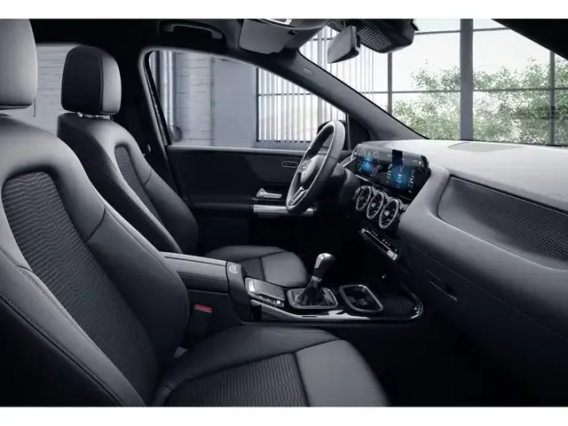 Mercedes-Benz B 180