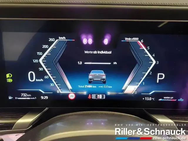 BMW 740