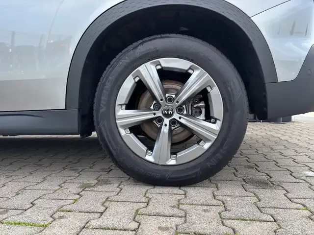 MINI Cooper D Countryman