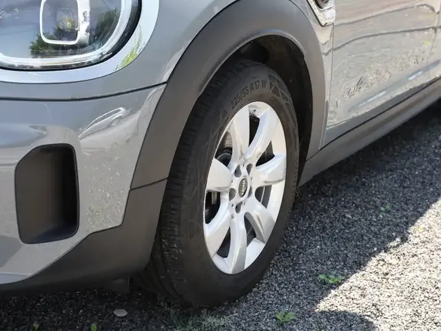 MINI Cooper SE Countryman