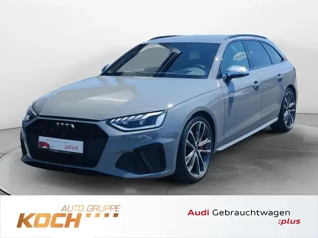Audi S4
