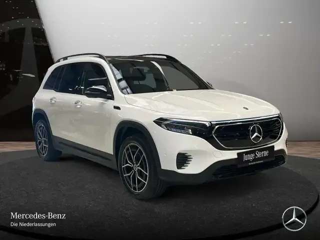 Mercedes-Benz EQB 300