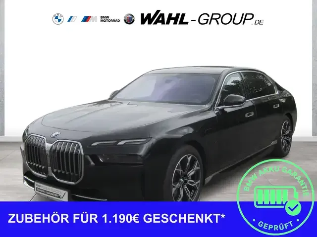BMW 750