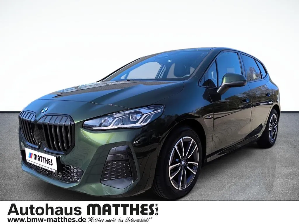 BMW 218