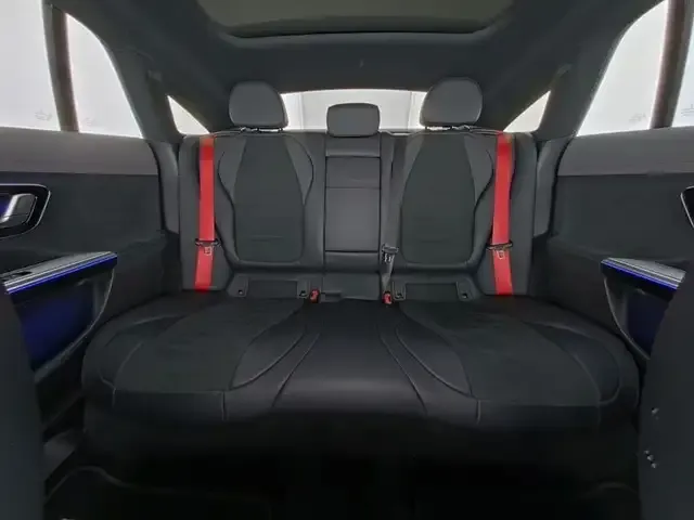 Mercedes-Benz EQE 350