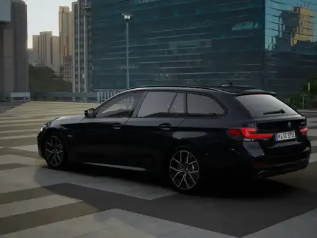 BMW 530