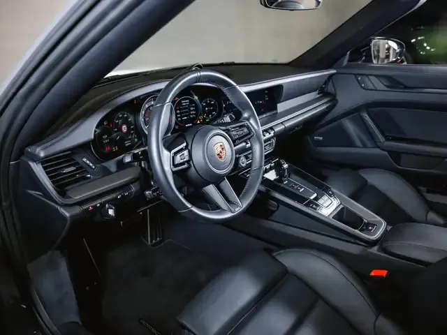 Porsche 992
