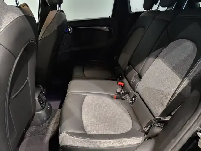 MINI Cooper SE Countryman
