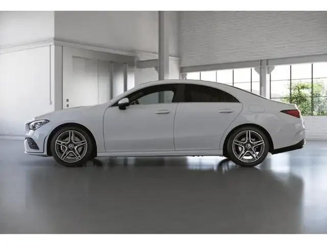 Mercedes-Benz CLA 180
