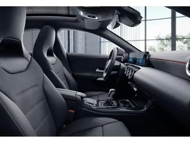 Mercedes-Benz CLA 180
