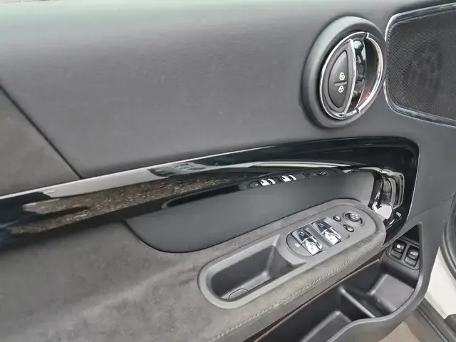MINI Cooper SE Countryman