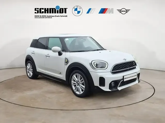 MINI Cooper SE Countryman
