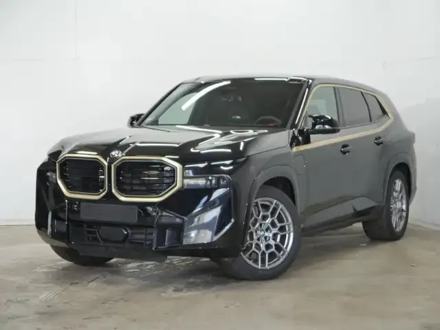 BMW XM