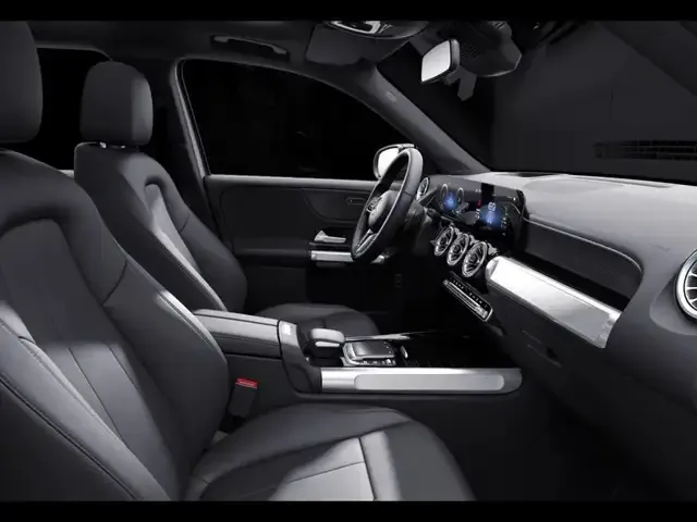 Mercedes-Benz EQB 250