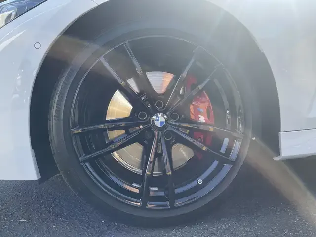 BMW 340