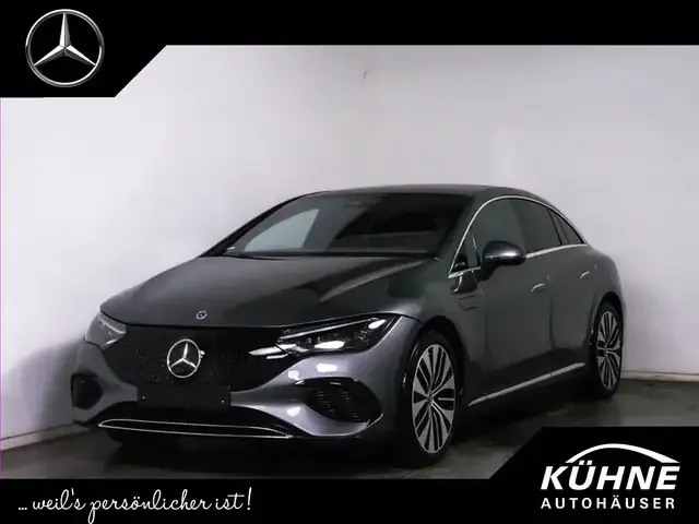 Mercedes-Benz EQE 300