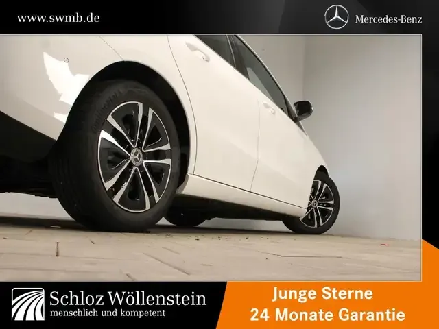 Mercedes-Benz B 200