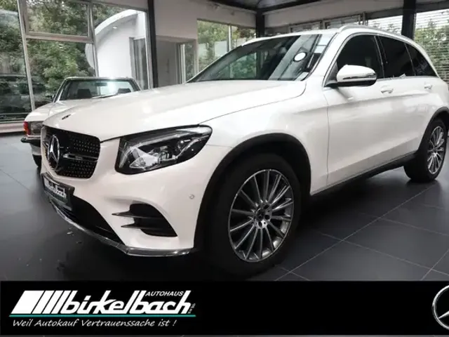 Mercedes-Benz GLC 220