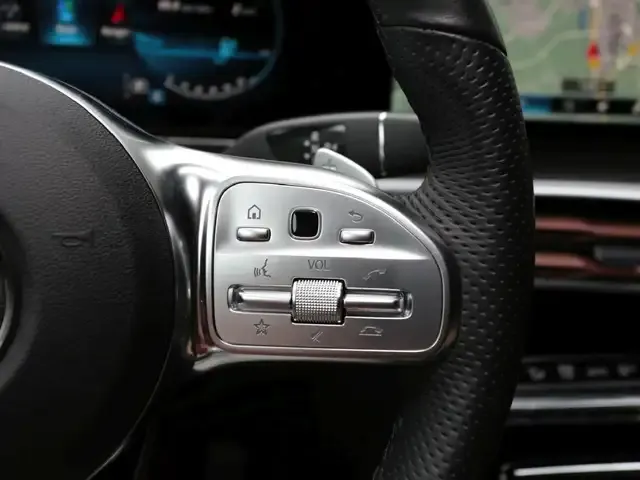 Mercedes-Benz EQC 400