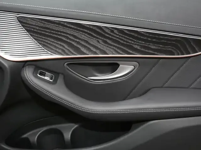 Mercedes-Benz EQC 400