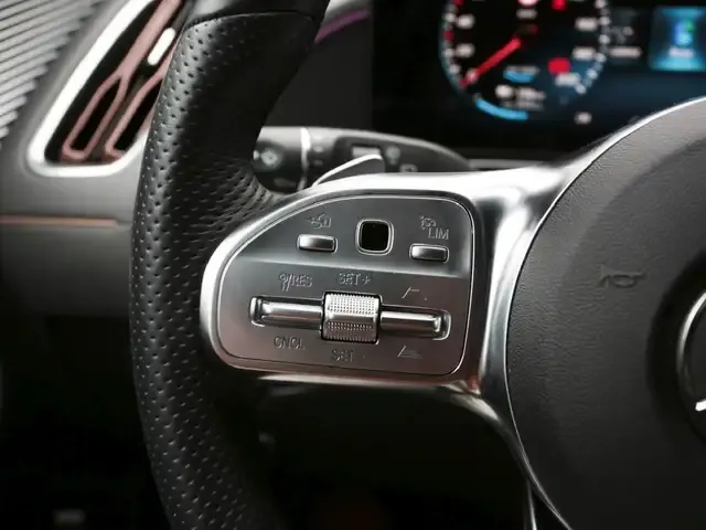 Mercedes-Benz EQC 400