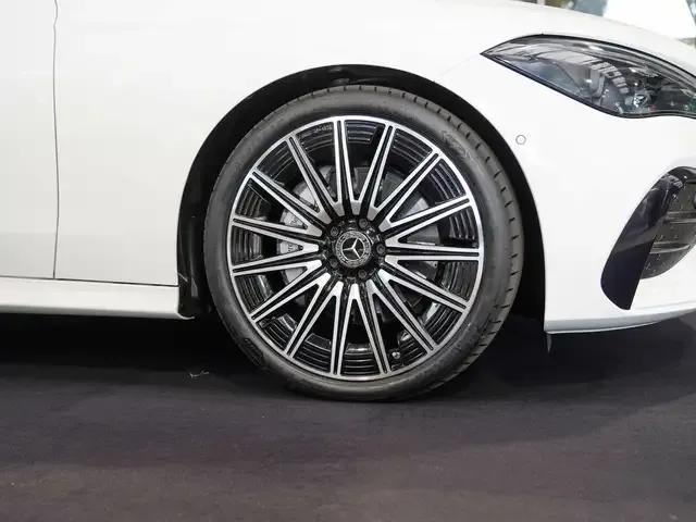 Mercedes-Benz CLE 220