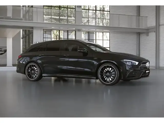 Mercedes-Benz CLA 35 AMG