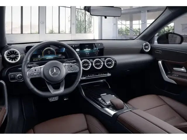 Mercedes-Benz CLA 35 AMG